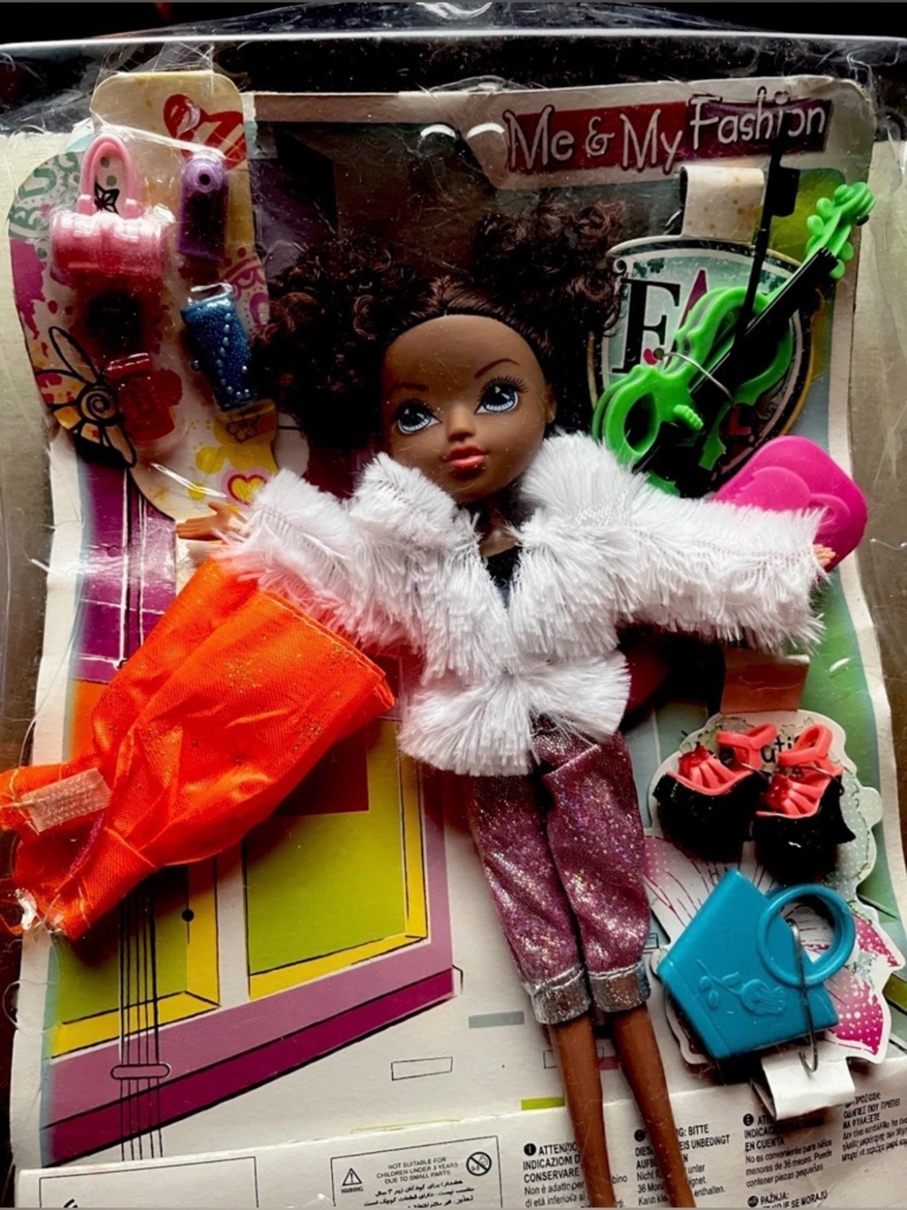 Snapstar Izzy Fashion Doll 14 Points Poseable Yulu Toys Accessories New